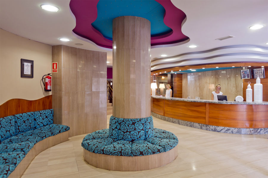 Port Eugeni Hotell Cambrils Eksteriør bilde