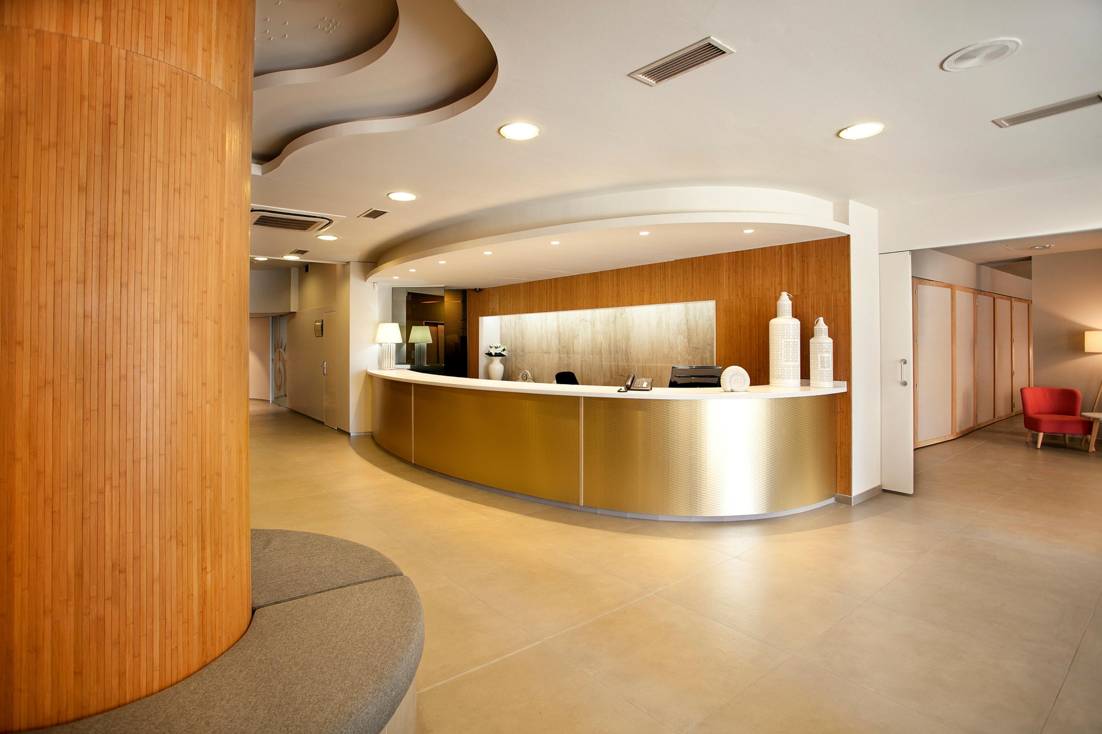 Port Eugeni Hotell Cambrils Eksteriør bilde