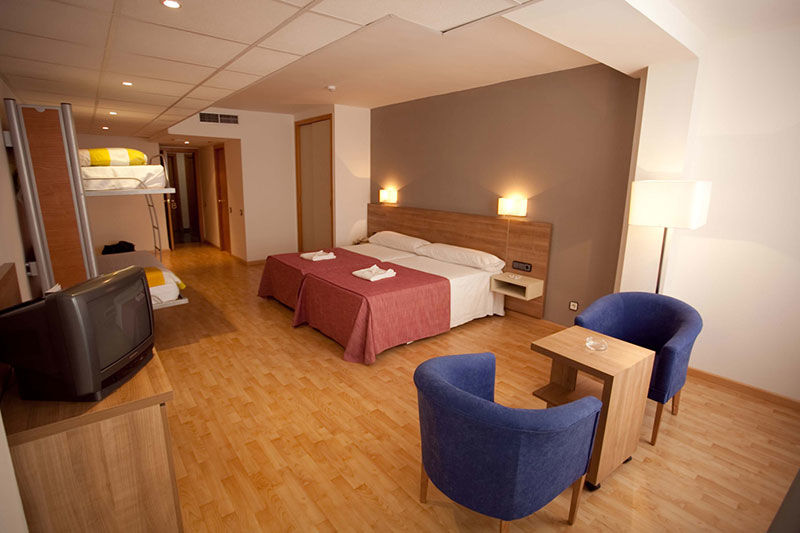 Port Eugeni Hotell Cambrils Eksteriør bilde