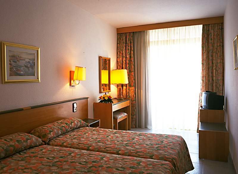 Port Eugeni Hotell Cambrils Eksteriør bilde