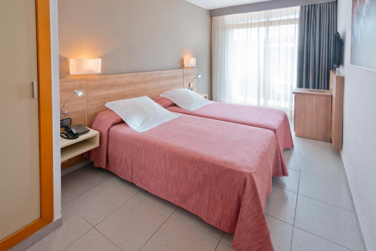 Port Eugeni Hotell Cambrils Eksteriør bilde